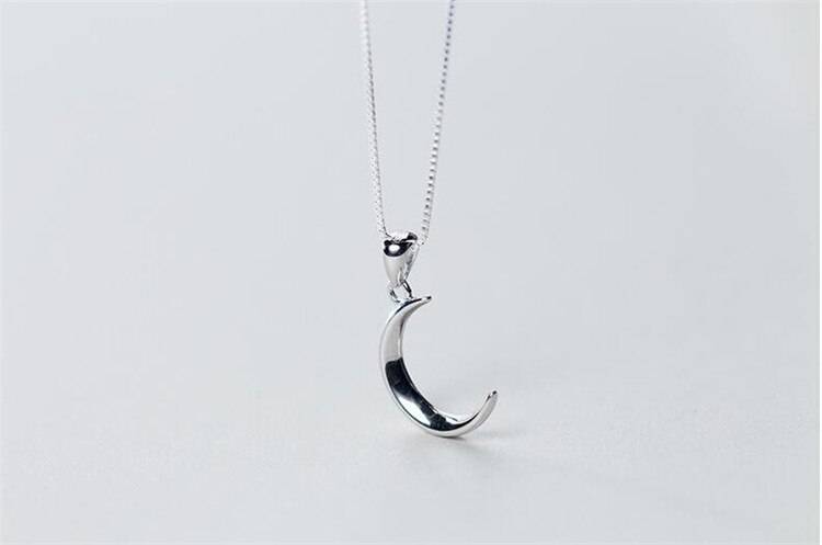 925 Sterling Silver Moon Shaped Pendant Necklace for Women