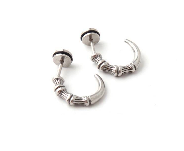 Men's Claw Shaped Stud Earrings