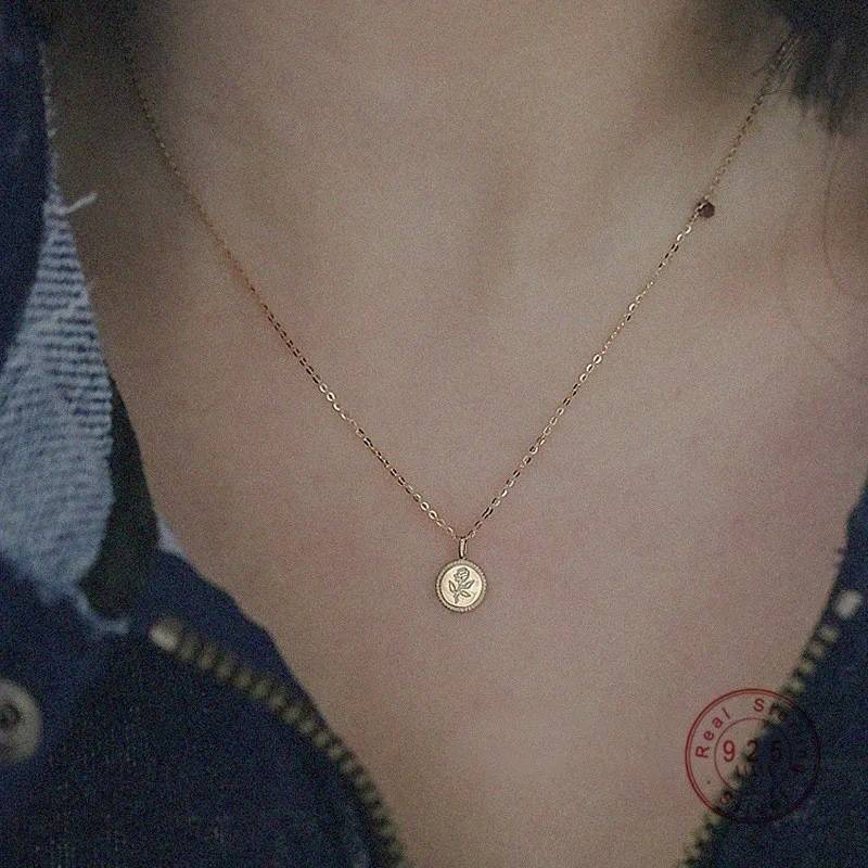 Women's Round Rose Coin Pendant Necklace Pendants Women Jewelry 