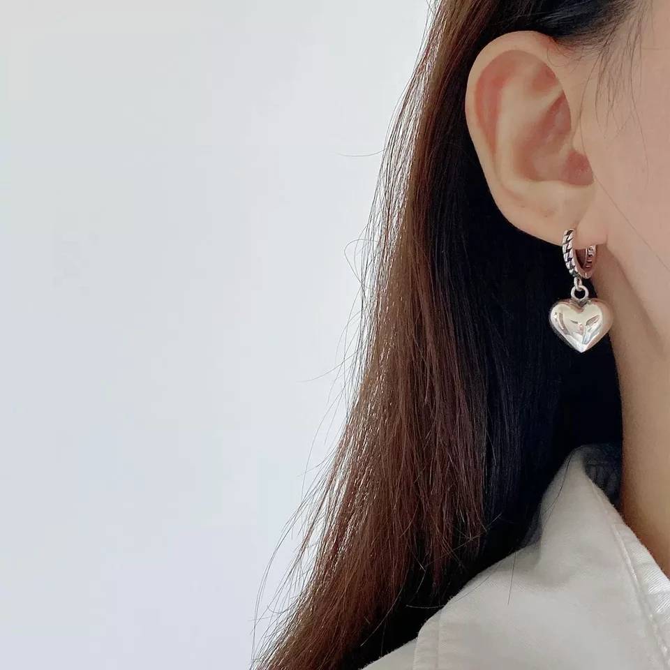 Adorable Little Bear Love Heart Asymmetry Hoop Earrings Earrings Women Jewelry 