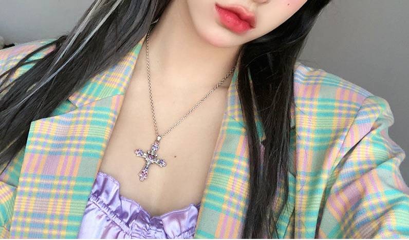 Vintage Color Zircon Cross Virgin Pendant Necklace Charm Lady Necklace Religious Belief Jewelry Party Necklace Festival Gift 