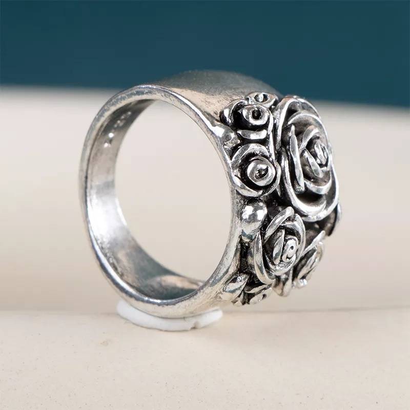 Vintage Roses Statement Cocktail Ring for Women 