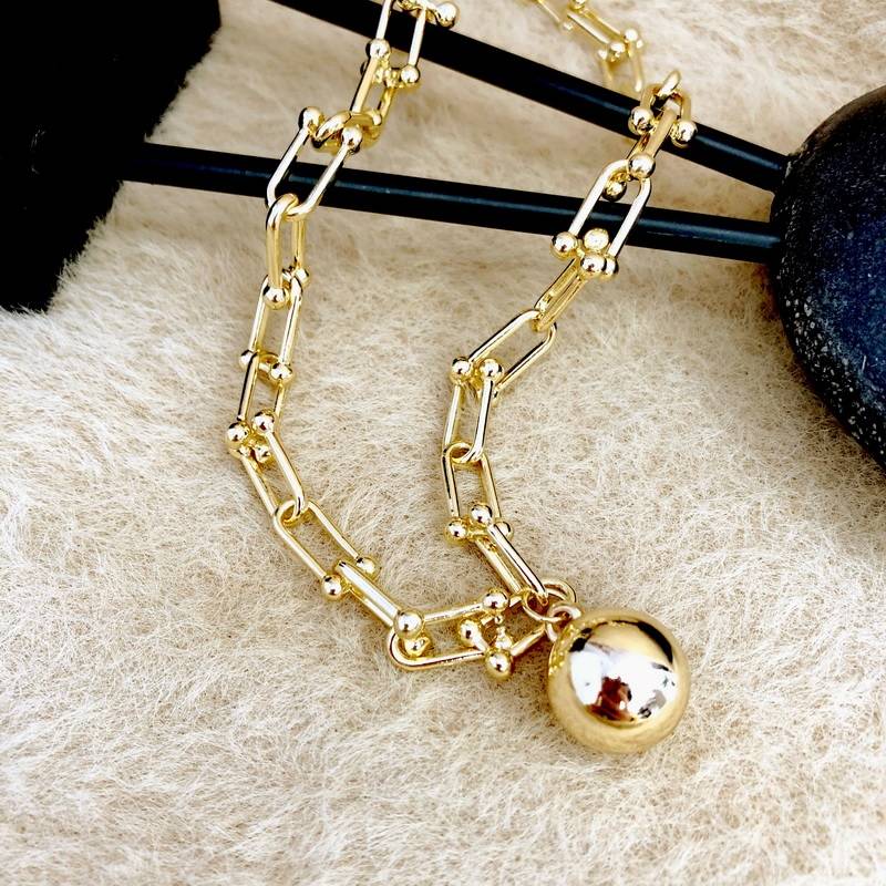 Vintage Metal Ball Pendant Big U Chains Necklace Necklaces New Arrivals Pendants Women Jewelry 