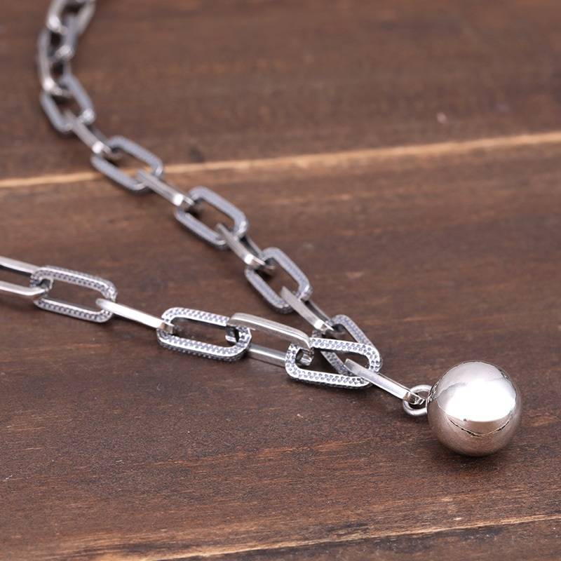 Vintage Metal Ball Pendant Big U Chains Necklace Necklaces New Arrivals Pendants Women Jewelry 