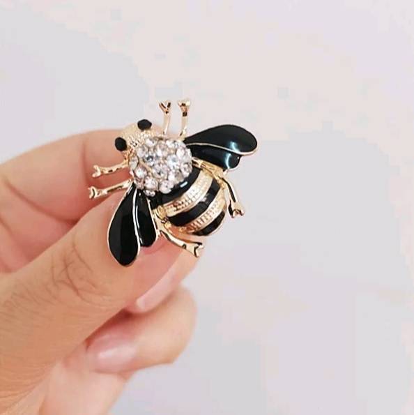 Crystal Bumble Bee Insect Animal Brooch Pin Badge Brooches & Pins New Arrivals Women Jewelry 