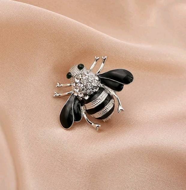 Crystal Bumble Bee Insect Animal Brooch Pin Badge Brooches & Pins New Arrivals Women Jewelry 