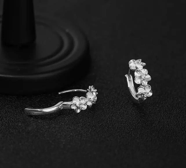 925 Sterling Silver Small Flowers Floral Round Hoop Earrings Earrings New Arrivals Women Jewelry 
