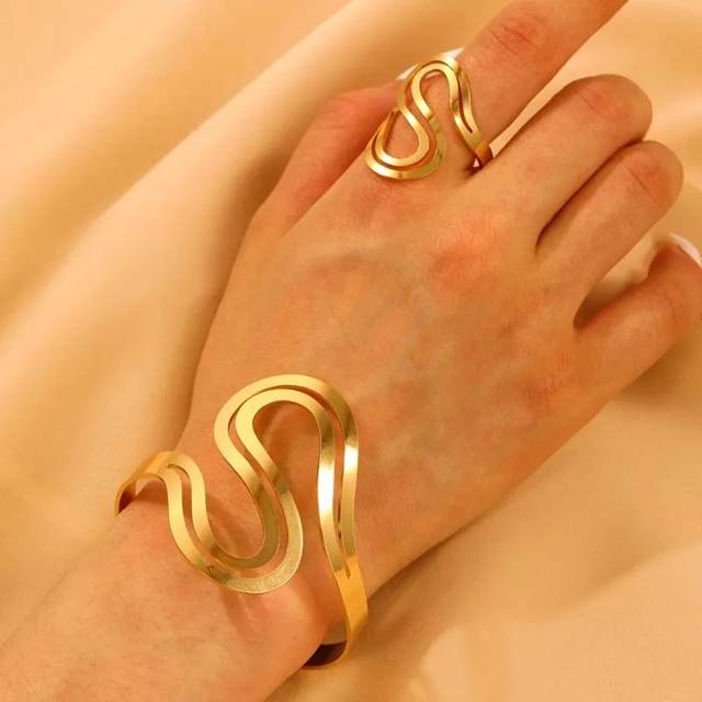 Golden Double S-Shaped Smooth Elegance Bracelet Open Ring Bracelets & Bangles Jewelry Sets New Arrivals Rings Women Jewelry 
